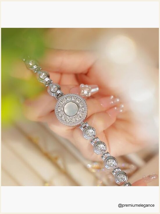 Women\'s Elegant Diamond Dial Quartz Wrist Watch main image 4